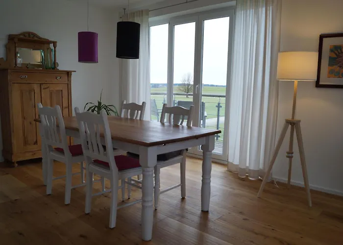 Apartment Unterm Dach Mit Alpenblick *